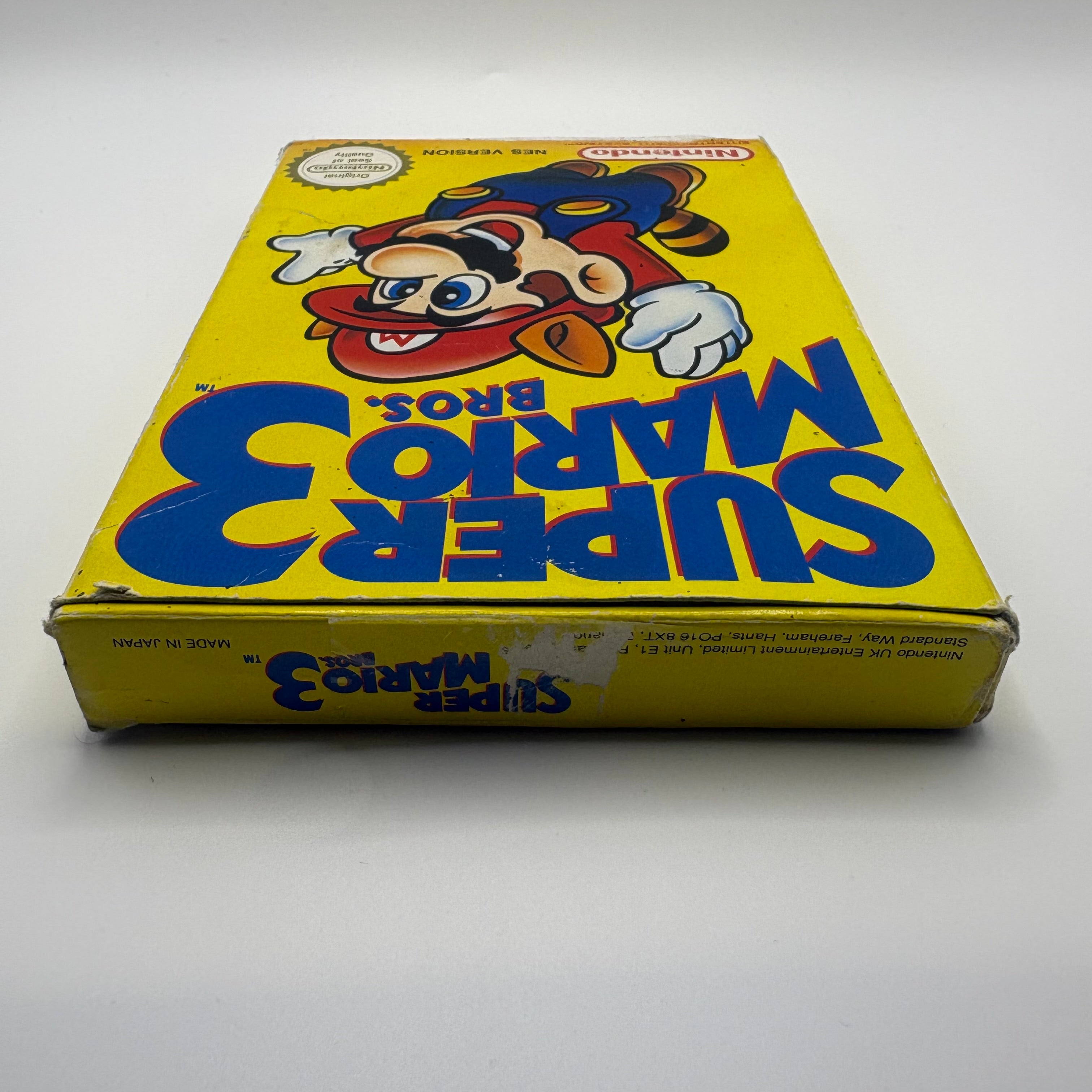 Super Mario Bros. 3 - Boxed (PAL)